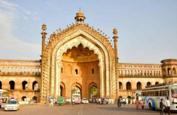 इमामबाड़ा-रूमी गेट का इलाका बनेगा हेरिटेज जोन, वाहनों पर होगा प्रतिबंध