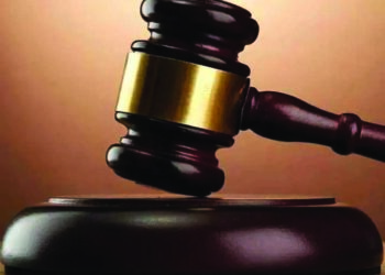 संभल : तबीयत खराब होने के कारण कमिश्नर ने सर्वे रिपोर्ट पेश करने के लिए कोर्ट से समय मांगा