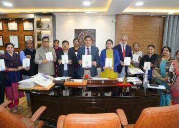 विकसित भारत की संकल्पना को साकार करने के लिए कर्तव्यों का करें निर्वहन : प्रो आलोक कुमार राय