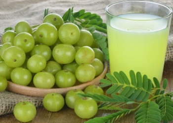 आंवले का पानी पीने से होते है ये फायदे