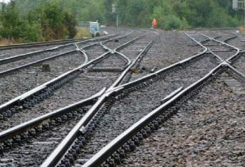 प्यार का दर्दनाक अंत : प्रेमी जोड़े ने ट्रेन की पटरी पर कटकर दी जान