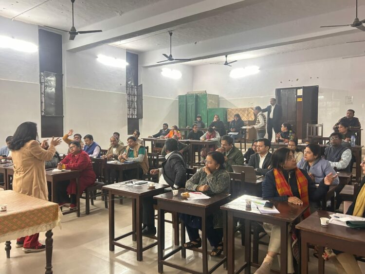 “मैसिव ओपन ऑनलाइन कोर्स की डिजाइनिंग और विकास” पर हुई संगोष्ठी