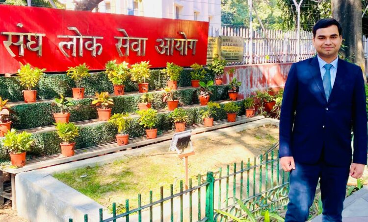 LU के मयंक शुक्ला ने भूभौतिकी वैज्ञानिक परीक्षा में हासिल की 5 वीं रैंक