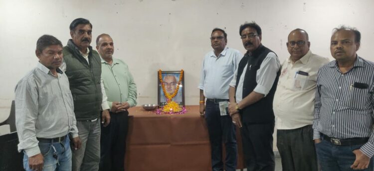 बिलासपुर : भारतीय जनता पार्टी मध्य मंडल के द्वारा अटल बिहारी वाजपेयी की 100वीं जयंती मनाई गई