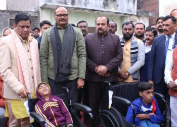 दिव्यांग कृत्रिम अंग उपकरण एवं कंबल वितरण कार्यक्रम में उमड़ा जन सैलाब