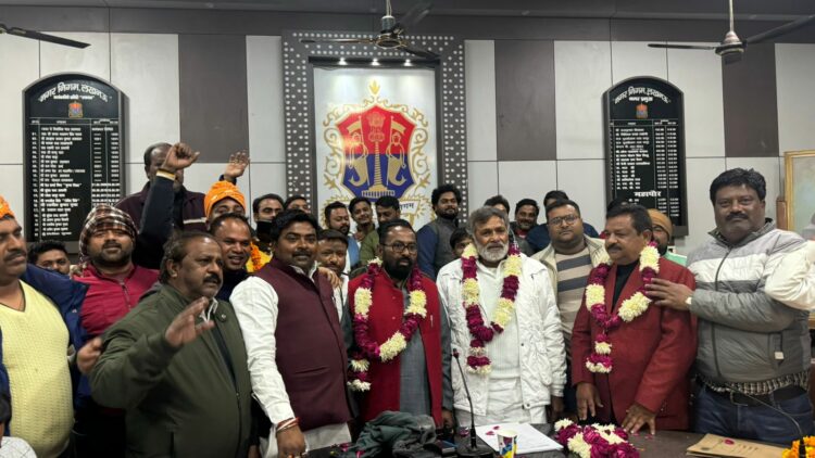 उत्तर प्रदेशीय सफाई कर्मचारी संघ ने किया शपथ ग्रहण कार्यक्रम