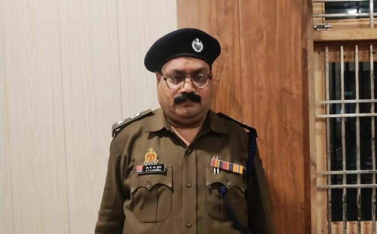 पत्नी की सहेली के घर झगड़ा सुलझाने पहुंचा फर्जी IPS, पुलिस ने किया गिरफ्तार,उतारनी पड़ी वर्दी