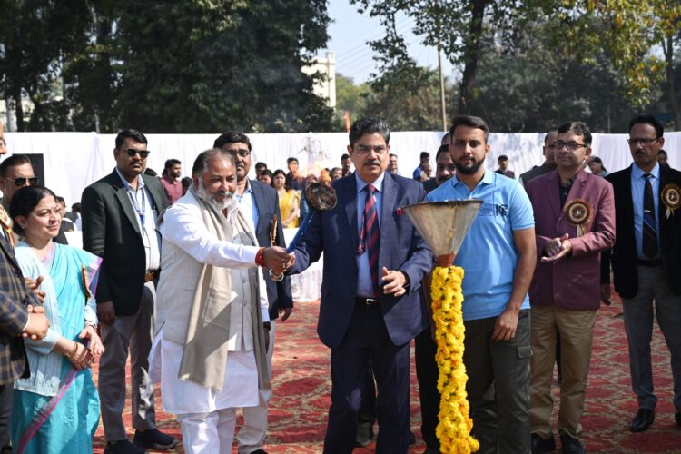 लखनऊ विश्वविद्यालय : इंटर हॉस्टल कॉम्पीटिशन फेस्ट – 2025 का उद्घाटन मंत्री दया शंकर सिंह ने किया