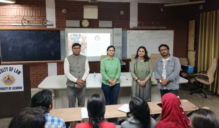लखनऊ विश्वविद्यालय : महिलाओं के प्रति घरेलू हिंसा सुरक्षा अधिनियम, 2005 पर कार्यशाला