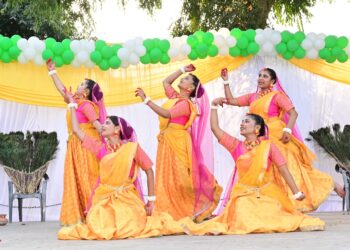 लखनऊ विश्वविद्यालय में सांस्कृतिक साहित्यिक एवं स्पोर्ट्स प्रतिस्पर्द्धाओं का हुआ प्रोग्राम