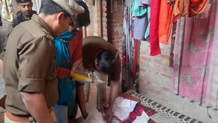 लखनऊ में कलयुगी बेटे ने मां-बाप को उतारा मौत के घाट